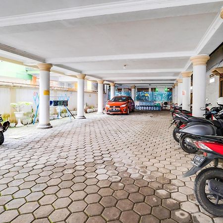 Oyo Life 91994 Sawerigading Jatinangor Syariah Hotel Sayang Exterior photo